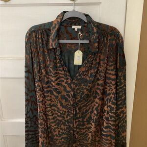 JODIFL Green and Brown Patterned Blouse